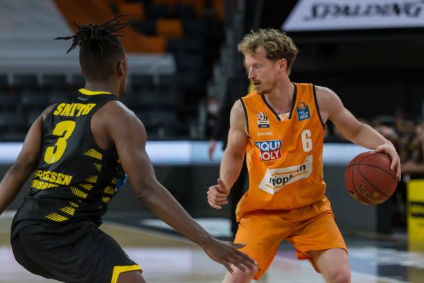 拉很可能会 拉很可能会