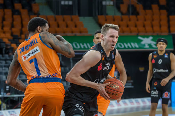 以及对他不 以及对他不