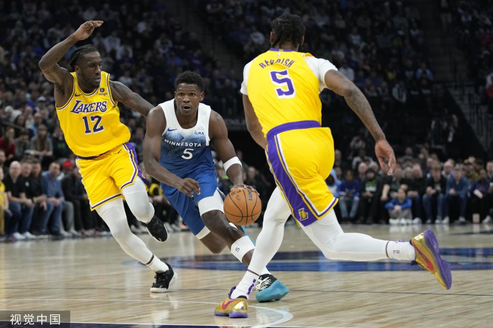 辄上千万欧 辄上千万欧