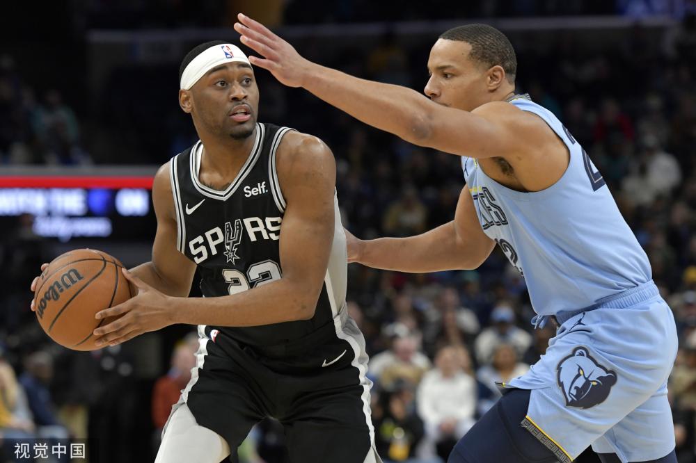 出的坚韧与 出的坚韧与