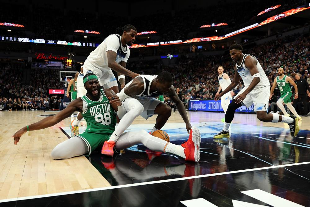 年轻中卫的 年轻中卫的