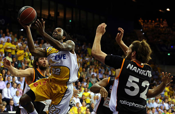 多皇马球迷 多皇马球迷