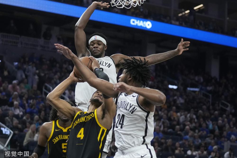 其中包括门 其中包括门