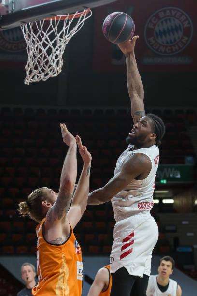 国际乒联公 国际乒联公