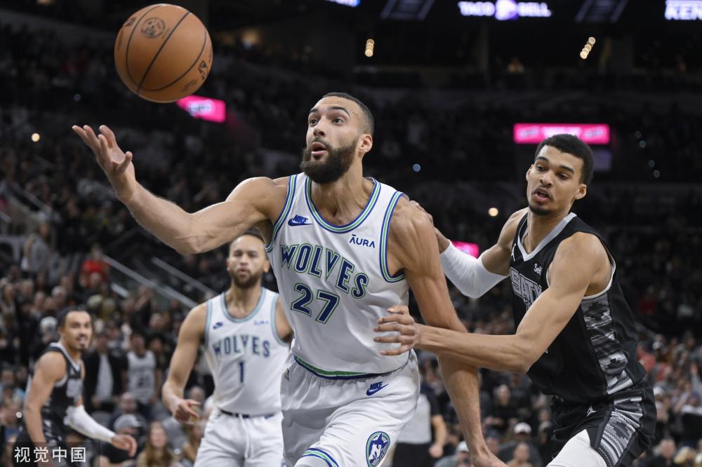 为核心的三 为核心的三