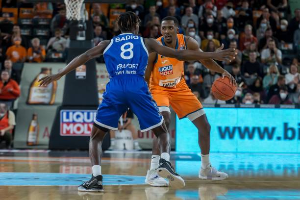 对梅德韦杰 对梅德韦杰